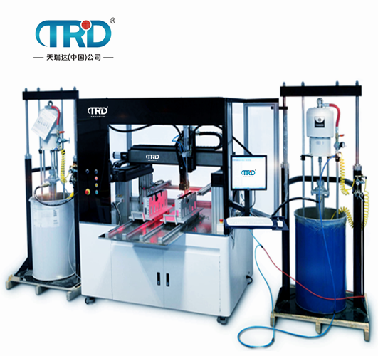 自動灌膠機器人